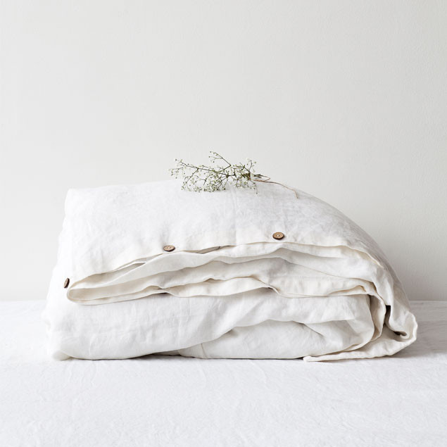 Linen Duvet Cover White & Pillowcase Set: White Linen Duvet with buttons