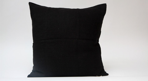 Linen Cushion Black