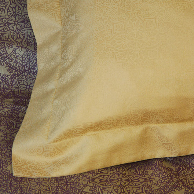 Zantine Pillowcase Old Gold- Oxford